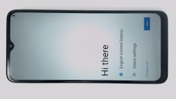 Blu View 5 B160V Cellphone (Gray 64GB 3GB) Tracfone SingleSIM CRACKED CAM