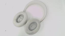 Bose NC700 Bluetooth Headphones (White) FLAKED PADS/NO APP