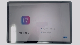 Lenovo Tab M11 HD TB330FU 11" Tablet (Gray 64GB 4GB) WiFi SMALL CRACKS