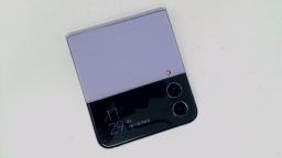 Samsung Galaxy Z Flip4 SM-F721N (Purple 512GB 8GB) Unknown Carrier BLACK SPOT