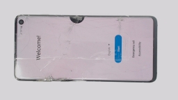 Samsung Galaxy S10 SM-G973U Cellphone (Black 128GB 8GB) Verizon CRACKED