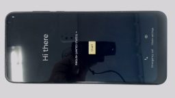 Motorola G Play (2023) XT2271-5 (Blue 32GB 3GB) Consumer Cellular BROWN LCD