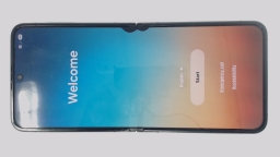 Samsung Galaxy Z Flip4 SM-F721U (Black 128GB 8GB) AT&T CRACKED/BLACK SPOT