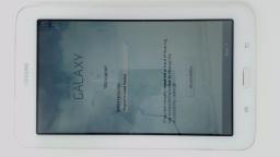 Samsung Galaxy Tab 3 Lite SM-T110 7" Kids Tablet (White 8GB 1GB) WiFi RESIDUE