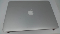 661-8153 A1502 MacBook Pro 13" Retina Display - No Rubber Trim SCRATCHES