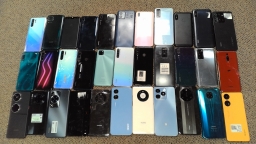 Lot of 33 Non-Working Higher End Generic Smartphones for Parts